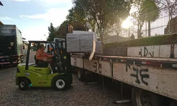 Defesa Civil envia 2,6 mil telhas para municípios atingidos por temporais no Paraná