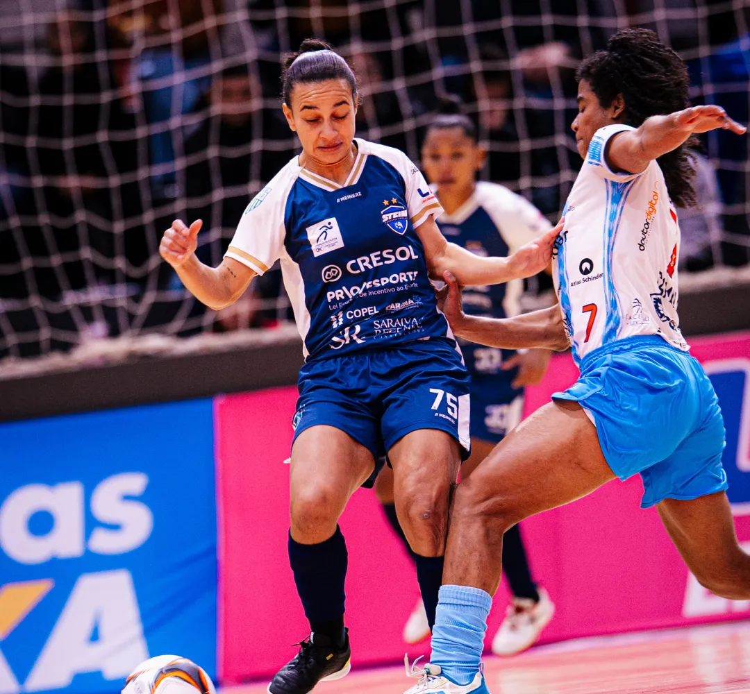 O Stein volta a jogar na Neva