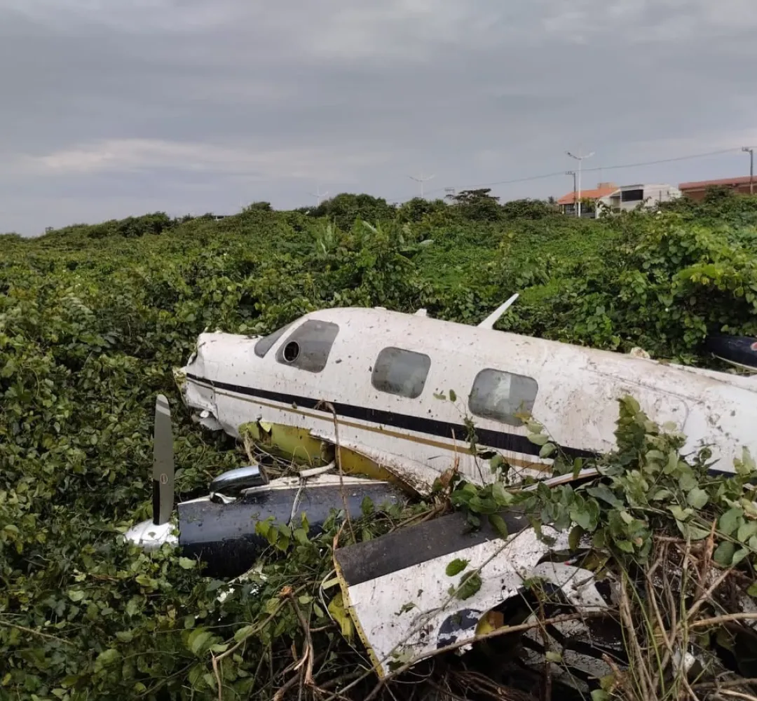 Queda Avião