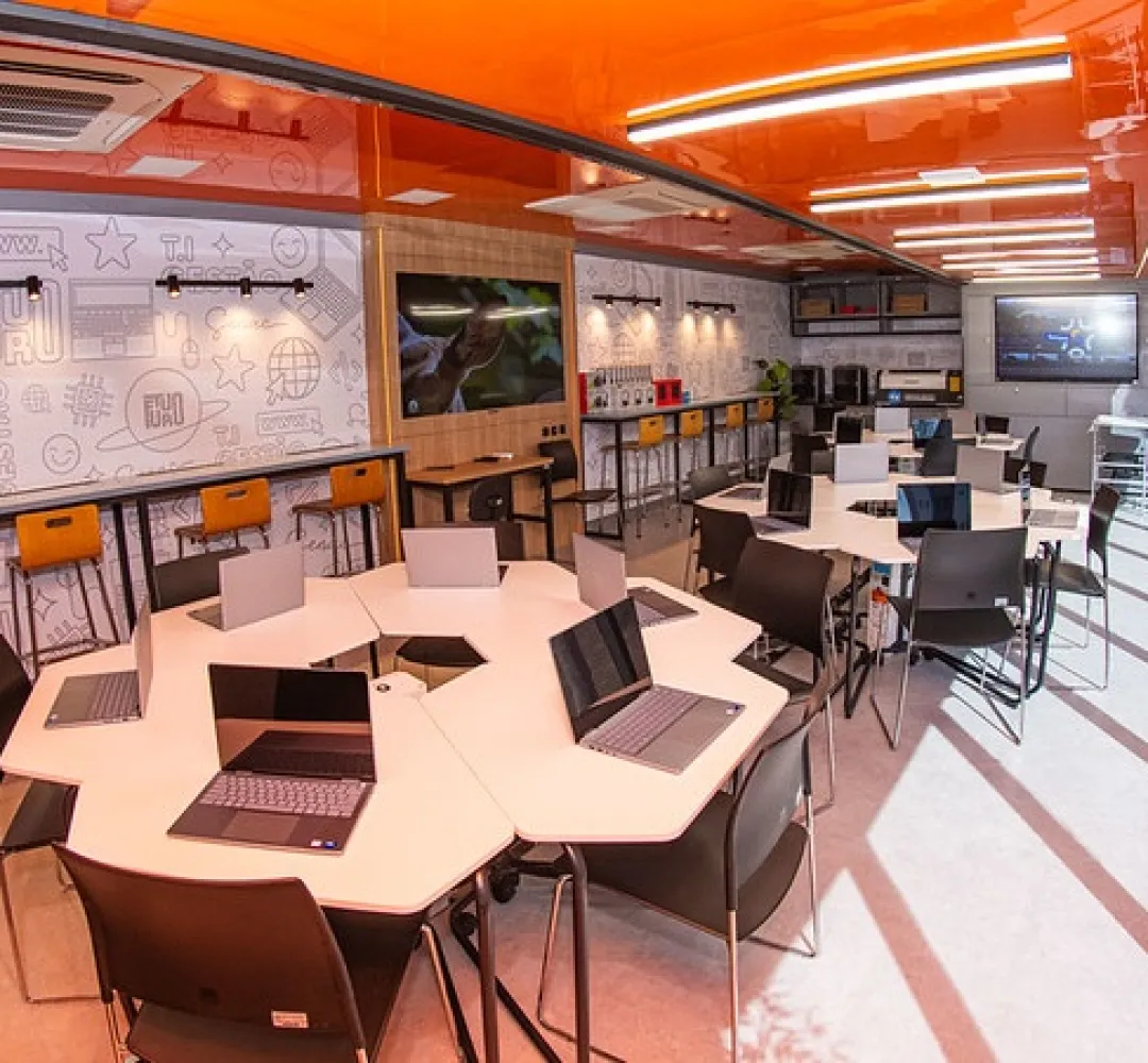 Unidade móvel de Inteligência Artificial do Senac