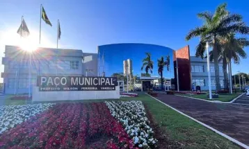 TCE-PR afasta multa aplicada ao prefeito de Cianorte por prorrogação de contrato