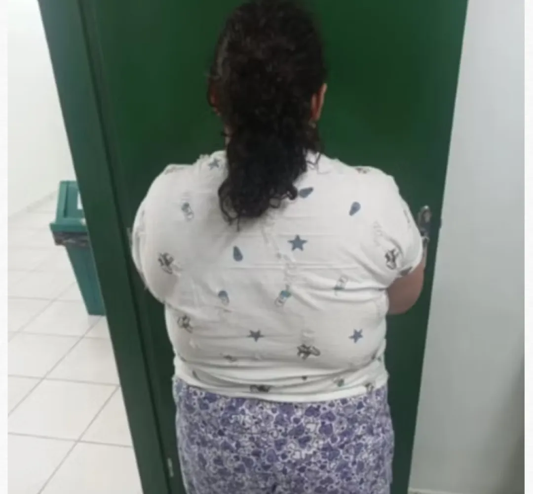 PEQUENA AMANDA