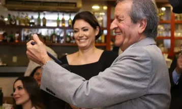 Valdemar revela que Michelle Bolsonaro poderia ser vice e confirma mulher na chapa de Flávio