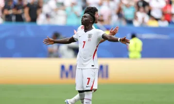 Inglaterra vence a França em jogo de 10 gols e fica em terceiro na Copa do Mundo 2026