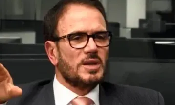 DC prepara ofensiva judicial contra pesquisas que mantêm Tony Garcia na disputa pelo Governo do Paraná