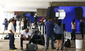 FNDC lança carta e pede compromisso de candidatos com comunicação democrática