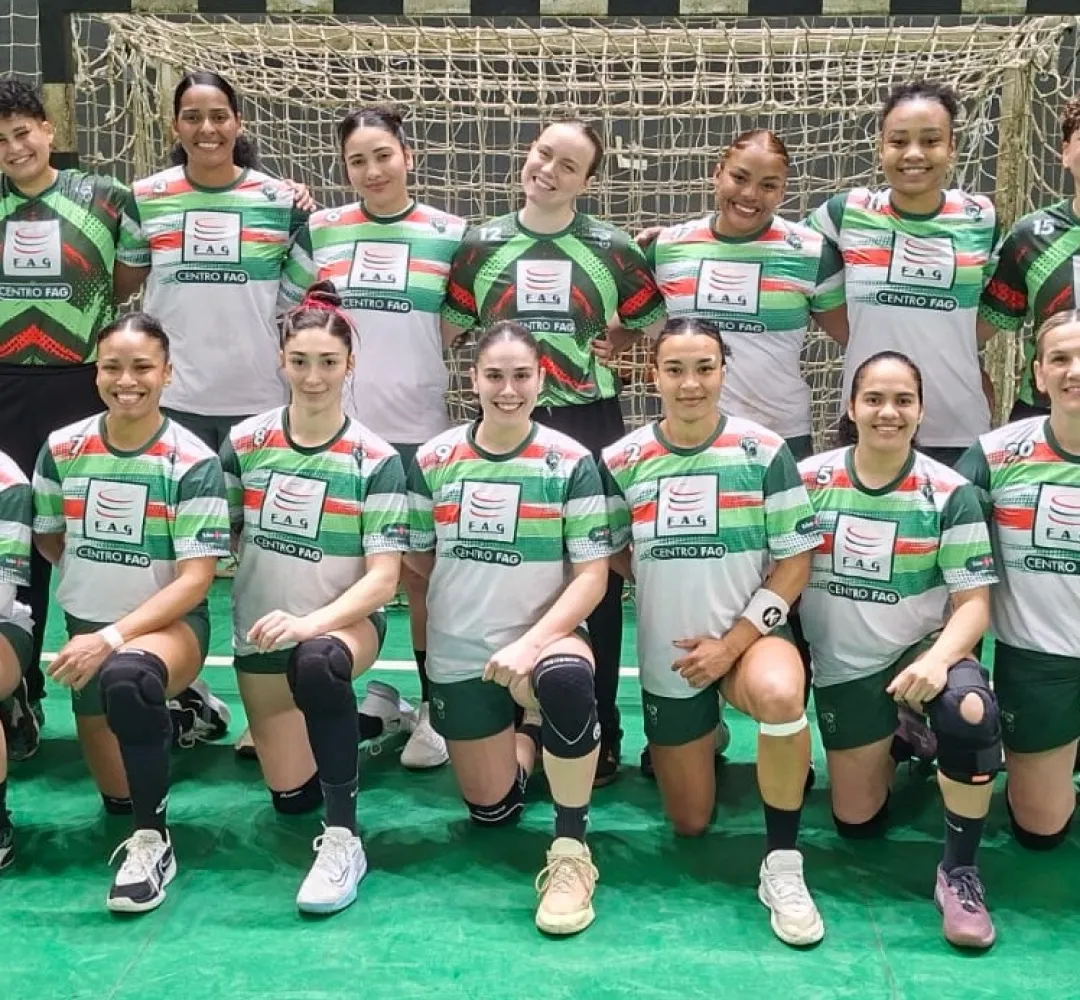As meninas jogaram contra Maringá pela Liga