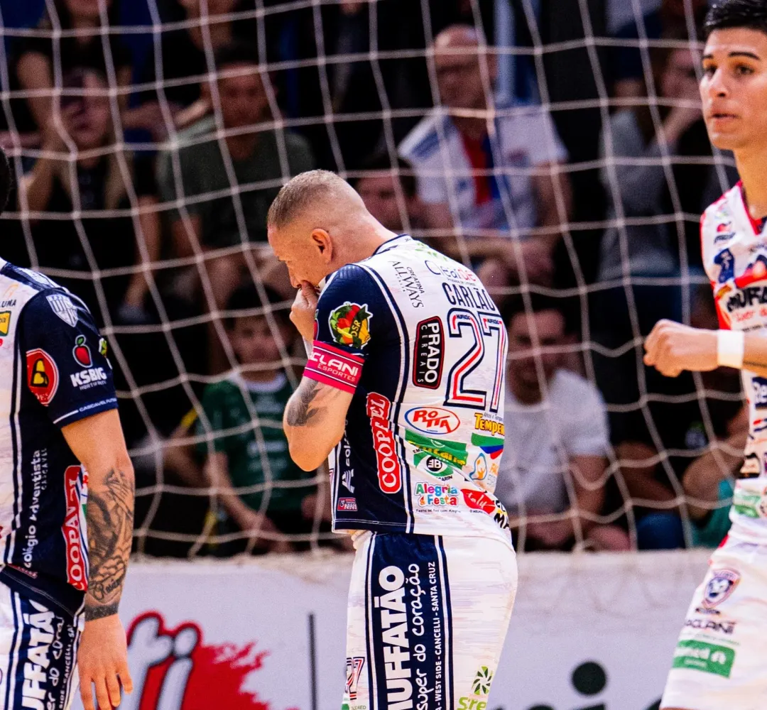 O Cascavel Futsal venceu o clássico