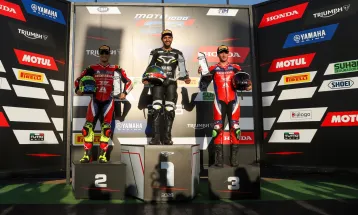 Maxi Scheib vence sprint da GP1000 by Motul; Eric Granado bate recorde em Cascavel