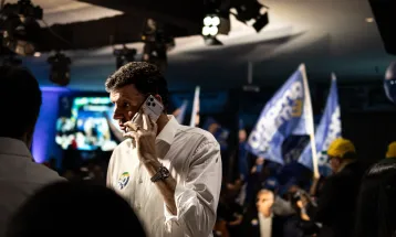 Chegada da base governista provoca climão em convenção do Republicanos no Paraná