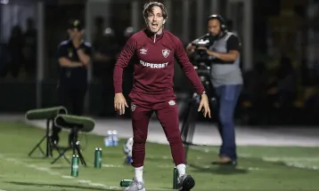 Fluminense demite o técnico Luís Zubeldía após empate na Libertadores