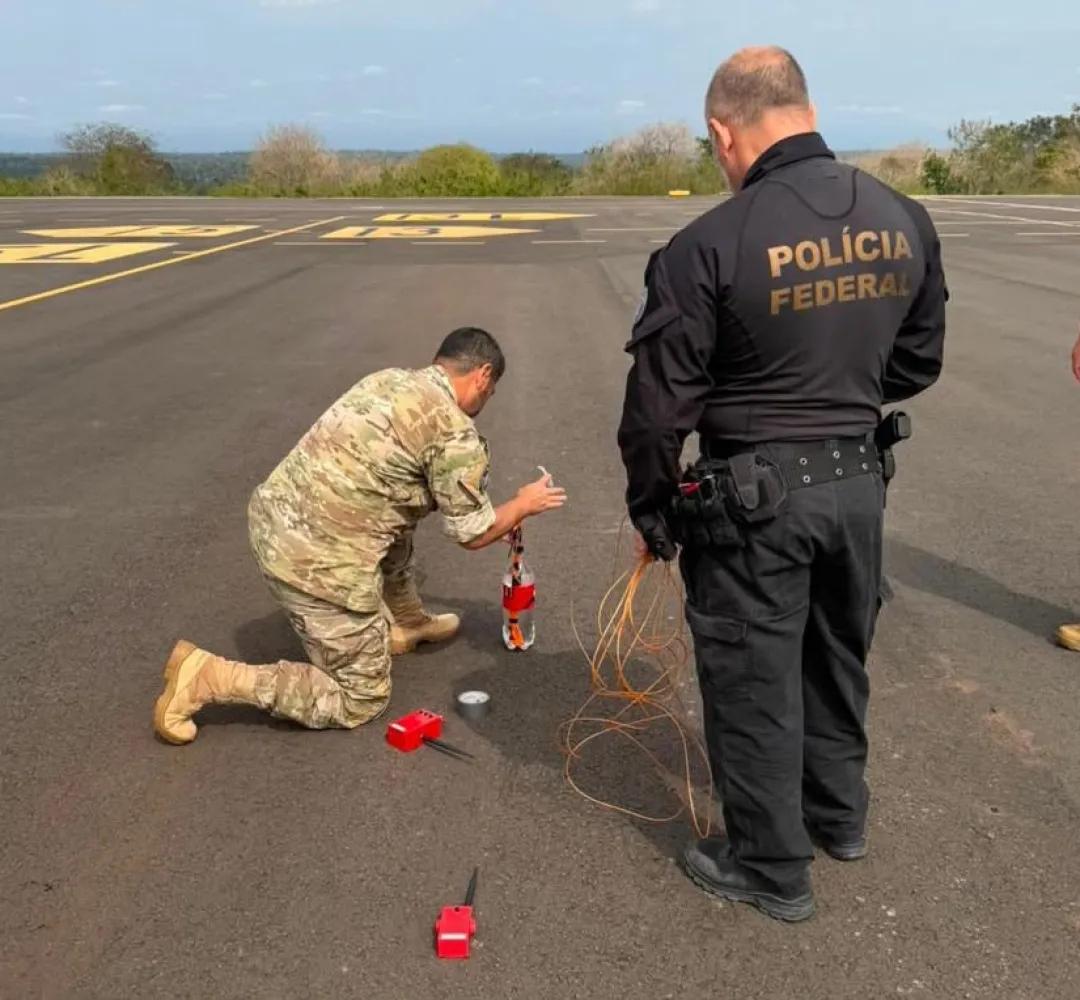 Simulado de bomba aeroporto