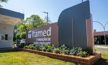 Saúde de Foz do Iguaçu entra em alerta com superlotação do Itamed e pacientes à espera de UTI