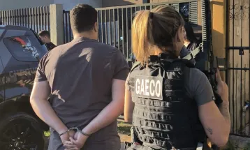 Gaeco cumpre mandados em Londrina contra grupo suspeito de tráfico de drogas e lavagem de dinheiro