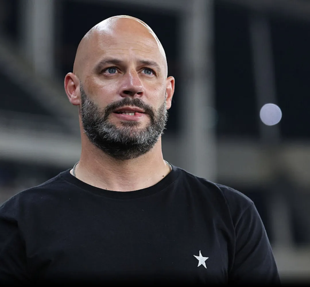 O Fogão vai trocar de treinador outra vez