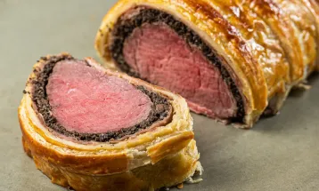 BEEF WELLINGTON