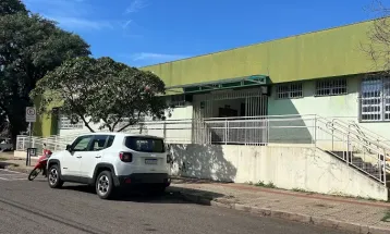 Vereador denuncia problemas estruturais na UBS Mandacaru, em Maringá