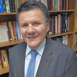 Roberto Veloso